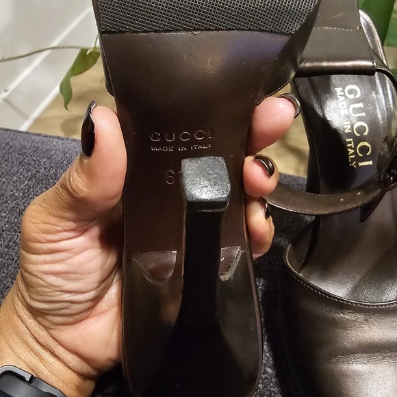Gucci 1997 Chocolate Ankle strap Stiletto - Picture 4 of 8